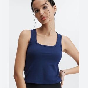 EUC Fabletics Britt Tank in Navy
